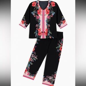 For The Republic Floral Set